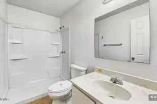 3520 W Banff Ln., Phoenix, AZ 85053 - Photo 10