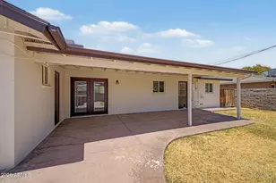 4119 W Golden Ln, Phoenix, AZ 85051 - Photo 32