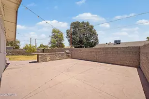 4119 W Golden Ln, Phoenix, AZ 85051 - Photo 38