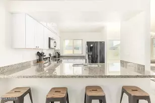 8759 W Grovers Ave, Peoria, AZ 85382 - Photo 14