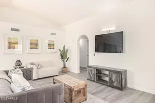 8759 W Grovers Ave, Peoria, AZ 85382 - Photo 10