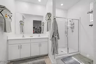 12418 W Glenn Ct, Glendale, AZ 85307 - Photo 10