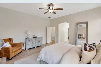 10226 E Laguna Azul Avenue, Mesa, AZ 85209 - Photo 2