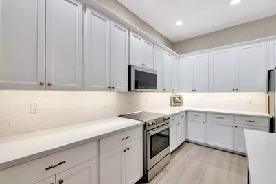 10226 E Laguna Azul Avenue, Mesa, AZ 85209 - Photo 22