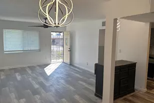 216 E Carol Ave, Phoenix, AZ 85020 - Photo 4