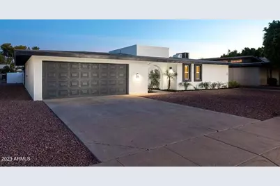 519 W Pebble Beach Drive, Tempe, AZ 85282 - Photo 2
