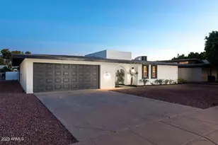 519 W Pebble Beach Dr, Tempe, AZ 85282 - Photo 2
