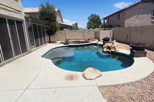 10755 W Davis Ln, Avondale, AZ 85323 - Photo 6