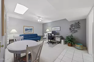 19034 N Signal Butte Cir, Sun City, AZ 85373 - Photo 18