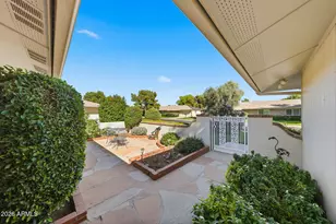 19034 N Signal Butte Cir, Sun City, AZ 85373 - Photo 10