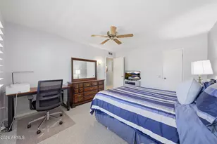 19034 N Signal Butte Cir, Sun City, AZ 85373 - Photo 32