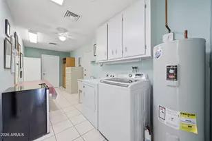 19034 N Signal Butte Cir, Sun City, AZ 85373 - Photo 34