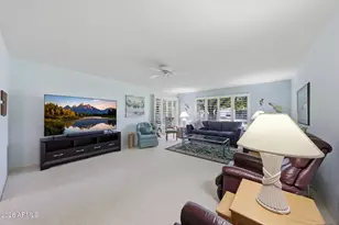 19034 N Signal Butte Cir, Sun City, AZ 85373 - Photo 16