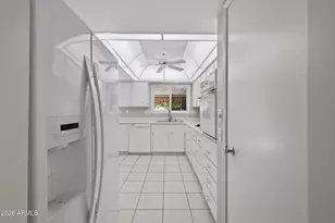 19034 N Signal Butte Cir, Sun City, AZ 85373 - Photo 20
