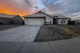 7638 W Jenan Dr, Peoria, AZ 85345 - Photo 1