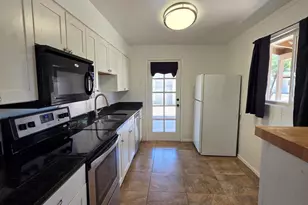 336 S Weaver Dr, Apache Junction, AZ 85120 - Photo 4
