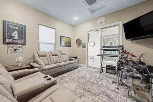 18538 W Thunderhill Pl, Goodyear, AZ 85338 - Photo 38