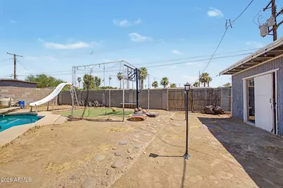 3801 W Meadowbrook Avenue, Phoenix, AZ 85019 - Photo 30
