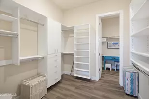 37087 NE Greythorn Cir, Carefree, AZ 85377 - Photo 32