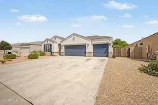 35871 N Loemann Dr, San Tan Valley, AZ 85143 - Photo 10