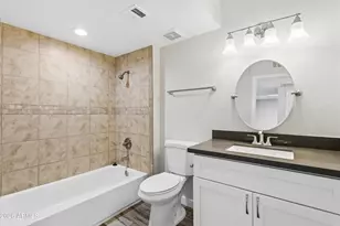 8225 N Central Ave, Phoenix, AZ 85020 - Photo 14