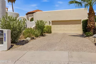 2012 E Northview Avenue, Phoenix, AZ 85020 - Photo 1
