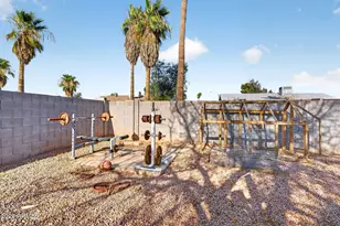 3147 S Alta Vista Cir, Mesa, AZ 85202 - Photo 20