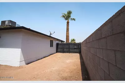5712 N 68th Drive, Glendale, AZ 85303 - Photo 46