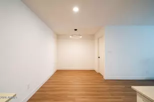 5712 N 68th Dr, Glendale, AZ 85303 - Photo 20