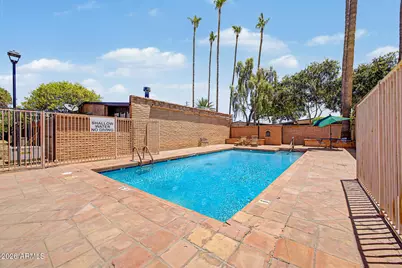 3046 N 32nd Street #338, Phoenix, AZ 85018 - Photo 30