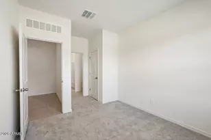 5825 E Hornblende Wy, San Tan Valley, AZ 85143 - Photo 10