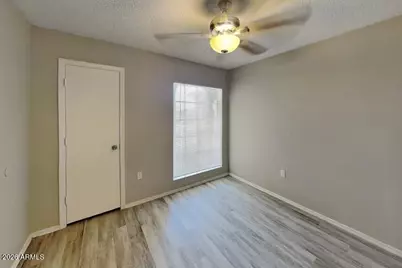 550 N 64th Street, Mesa, AZ 85205 - Photo 2