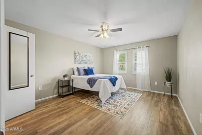 10042 W Hawthorn Drive, Sun City, AZ 85351 - Photo 14