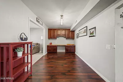 10042 W Hawthorn Drive, Sun City, AZ 85351 - Photo 10