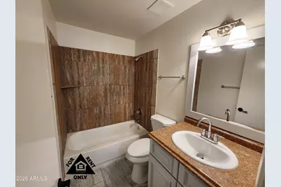 3646 N 67th Avenue #102, Phoenix, AZ 85033 - Photo 10