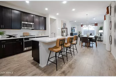 14637 W Surrey Drive, Surprise, AZ 85379 - Photo 4
