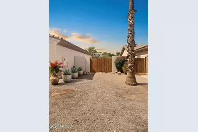 13278 W Roanoke Avenue, Goodyear, AZ 85395 - Photo 4
