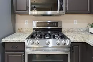 18403 W Colter Ct, Litchfield Park, AZ 85340 - Photo 16