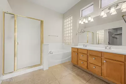 11230 S Oakwood Drive, Goodyear, AZ 85338 - Photo 18