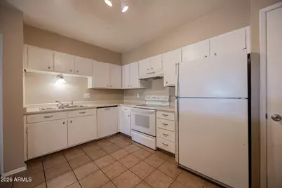 720 S Dobson Road #10, Mesa, AZ 85202 - Photo 14