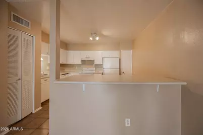 720 S Dobson Road #10, Mesa, AZ 85202 - Photo 12