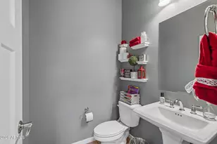 10556 E Mendoza Ave, Mesa, AZ 85209 - Photo 12