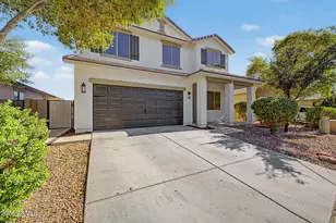 24433 W Sheraton Ln, Buckeye, AZ 85326 - Photo 2