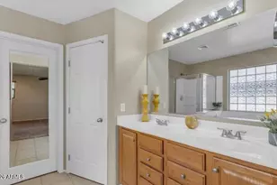 3863 E Jasper Dr, Gilbert, AZ 85296 - Photo 12