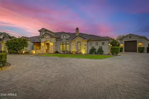 80 N Churchill Ct, Gilbert, AZ 85234 - Photo 4