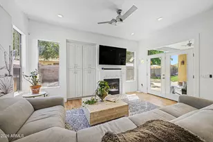 545 S Lemon Ct, Gilbert, AZ 85296 - Photo 8