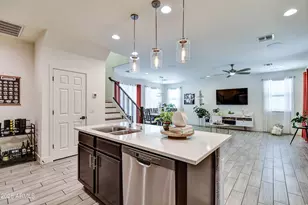 1638 S 82nd Way S, Mesa, AZ 85209 - Photo 10