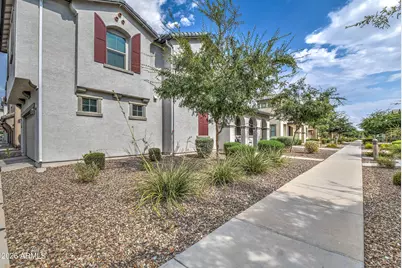 1638 S 82nd Way S, Mesa, AZ 85209 - Photo 2