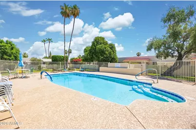 7823 E Bonnie Rose Avenue, Scottsdale, AZ 85250 - Photo 22