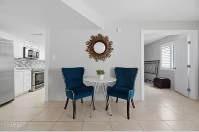 7823 E Bonnie Rose Avenue, Scottsdale, AZ 85250 - Photo 6